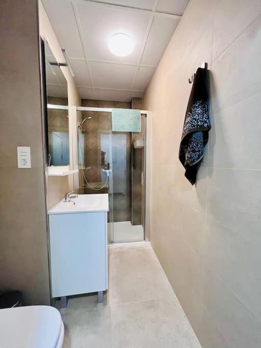 Lovely Apartment Close By City Center Málaga Esterno foto
