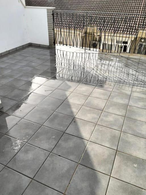 Lovely Apartment Close By City Center Málaga Esterno foto