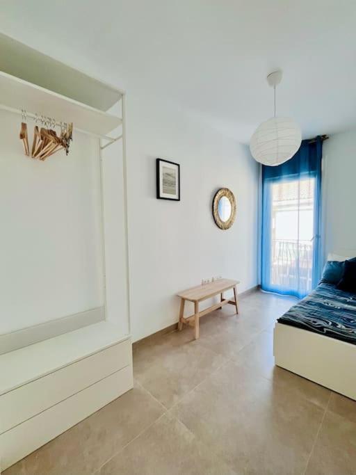 Lovely Apartment Close By City Center Málaga Esterno foto